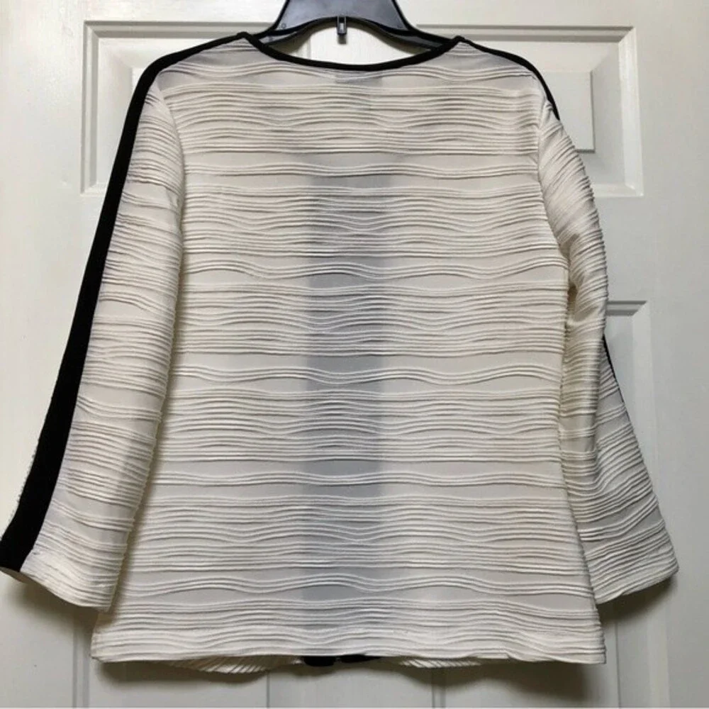 ALFANI IVORY/BLACK JACKET WOMEN'S SIZE M PLEATED FULL ZIPPER LIGHTWEIGHT